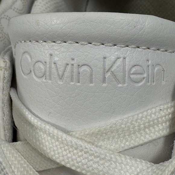 Calvin Klein Gilli Sneaker Women 11 White Logo Print Holographic Heel Casual - Picture 4 of 12